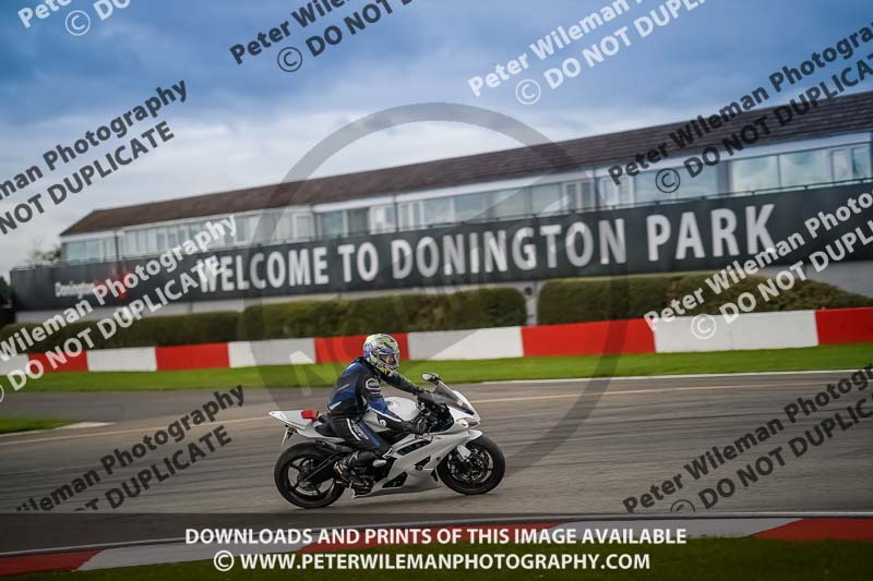 donington no limits trackday;donington park photographs;donington trackday photographs;no limits trackdays;peter wileman photography;trackday digital images;trackday photos